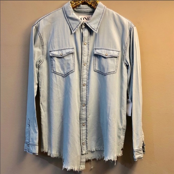 One Teaspoon lightweight button down shirt - Picture 2 of 8